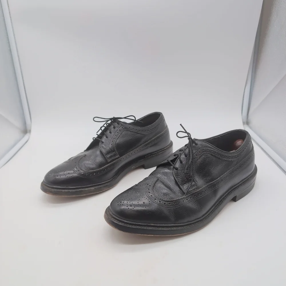 O'Sullivan Sz 9 Classic Wingtip Black Leather Men's Dress Shoes